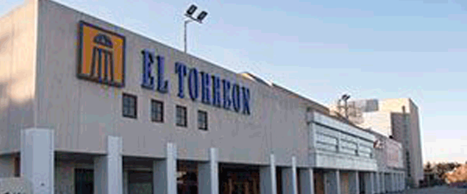 Urbanización Centro Comercial “El Torreón” de Pozuelo de Alarcón, Madrid. Obras de urbanización y mejora vial.